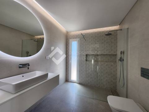 Moradia T4 Venda em Fernão Ferro,Seixal