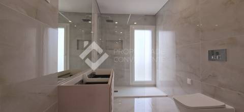 Moradia T3 Venda em Sesimbra (Castelo),Sesimbra