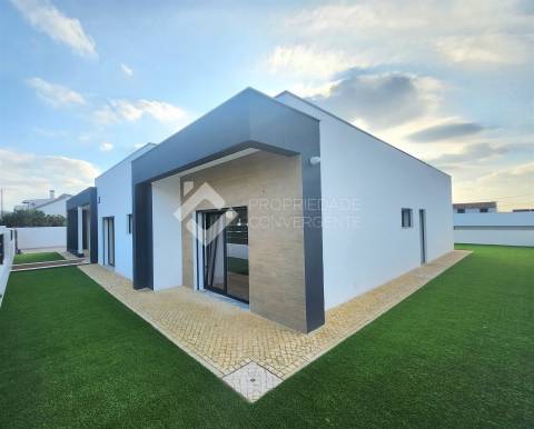 Moradia T4 Venda em Azeitão (São Lourenço e São Simão),Setúbal