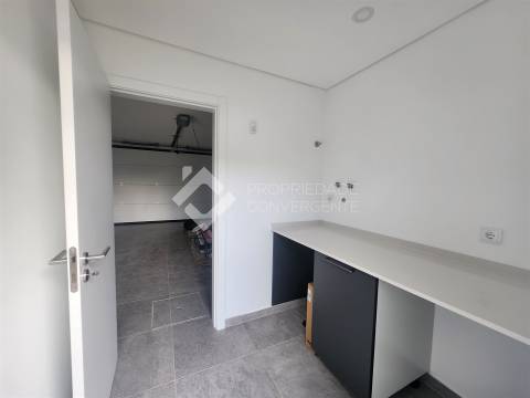 Moradia T4 Venda em Azeitão (São Lourenço e São Simão),Setúbal