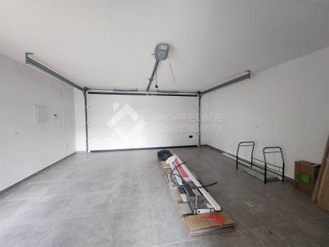 Moradia T4 Venda em Azeitão (São Lourenço e São Simão),Setúbal