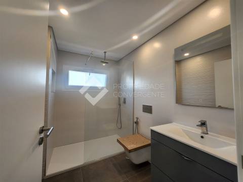 Moradia T4 Venda em Azeitão (São Lourenço e São Simão),Setúbal