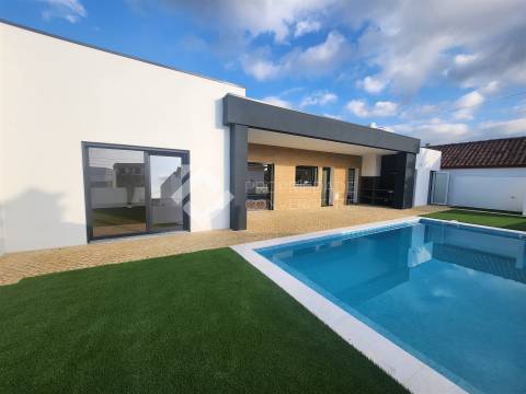 Moradia T4 Venda em Azeitão (São Lourenço e São Simão),Setúbal
