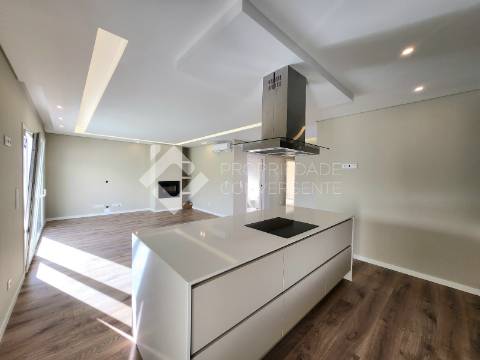 Moradia T3 Venda em Fernão Ferro,Seixal