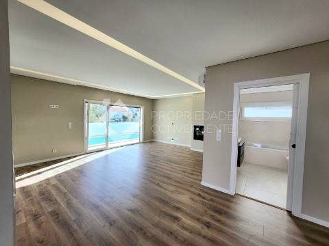 Moradia T3 Venda em Fernão Ferro,Seixal