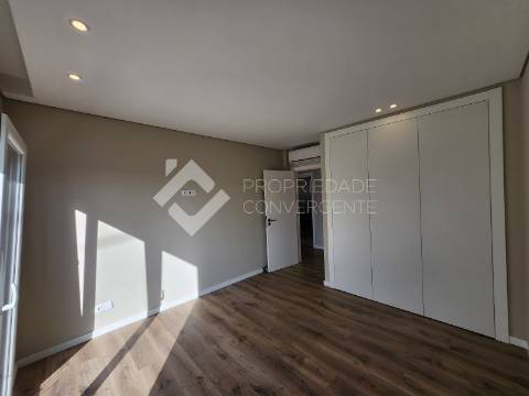 Moradia T3 Venda em Fernão Ferro,Seixal