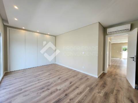 Moradia T3 Venda em Fernão Ferro,Seixal