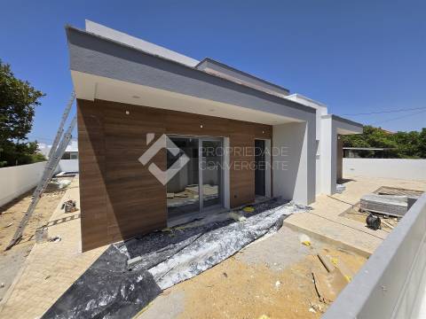 Moradia T4 Venda em Azeitão (São Lourenço e São Simão),Setúbal