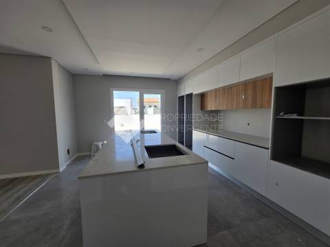 Moradia T4 Venda em Azeitão (São Lourenço e São Simão),Setúbal