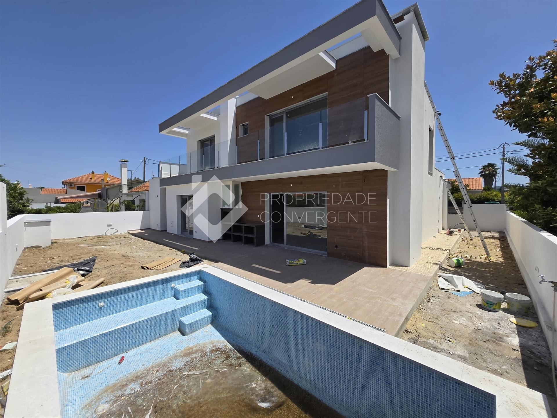 Moradia T4 Venda em Azeitão (São Lourenço e São Simão),Setúbal