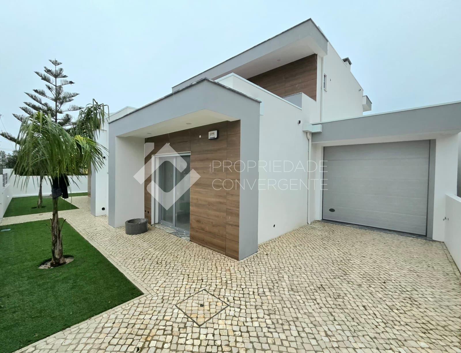 Moradia T4 Venda em Azeitão (São Lourenço e São Simão),Setúbal