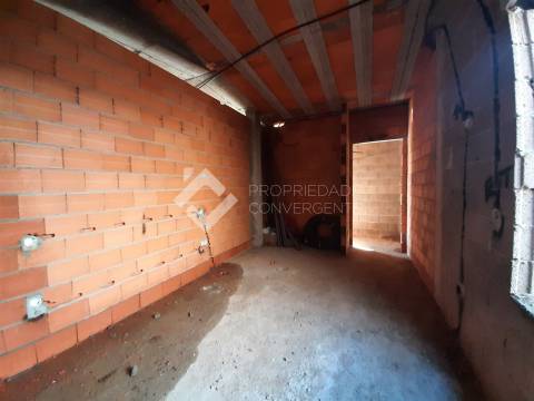 Moradia Geminada T3+1 Venda em Santa Maria da Feira, Travanca, Sanfins e Espargo,Santa Maria da Feira