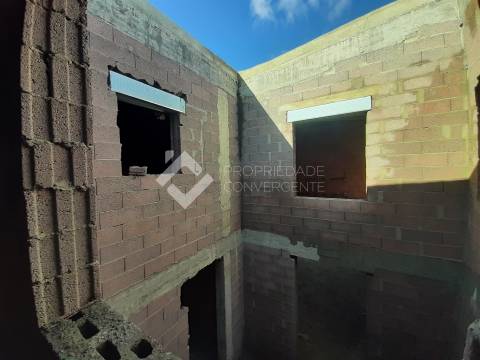 Moradia Geminada T3+1 Venda em Santa Maria da Feira, Travanca, Sanfins e Espargo,Santa Maria da Feira