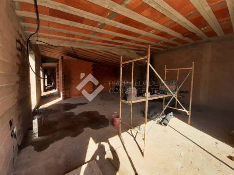 Moradia Geminada T3+1 Venda em Santa Maria da Feira, Travanca, Sanfins e Espargo,Santa Maria da Feira