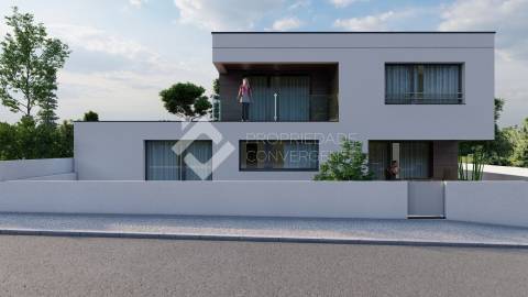 Moradia Isolada T4 com piscina - Azeitão