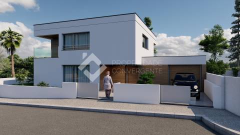 Moradia Isolada T4 com piscina - Azeitão