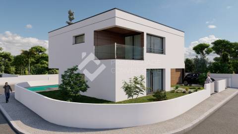 Moradia Isolada T4 com piscina - Azeitão