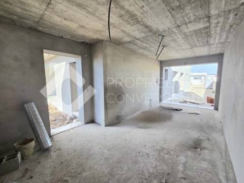 Moradia Isolada T4 com piscina - Azeitão