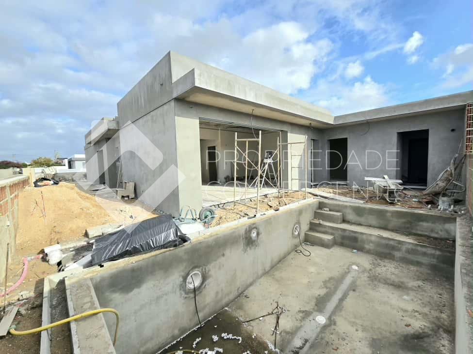 Moradia Isolada T4 com piscina - Azeitão