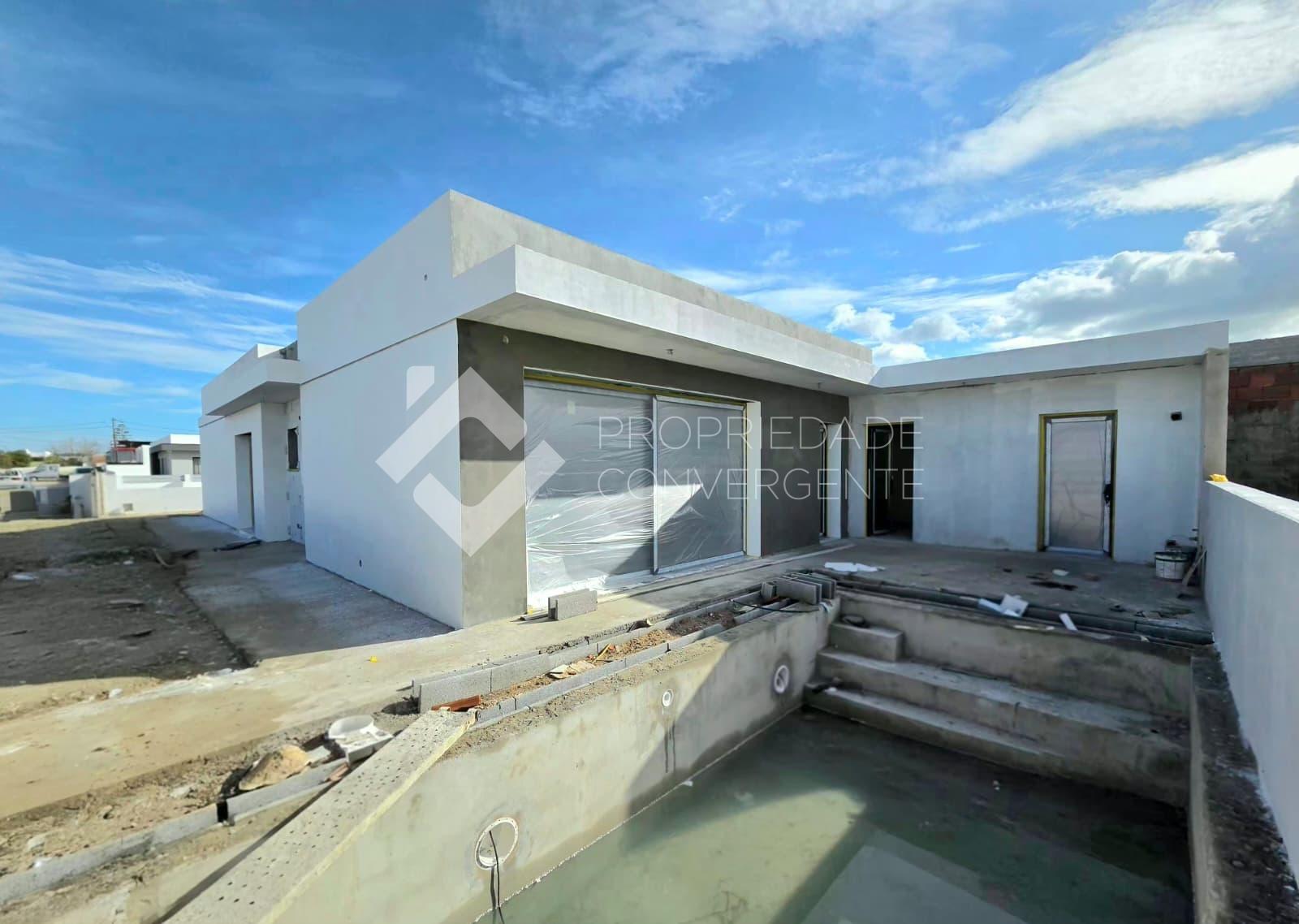 Moradia Isolada T4 com piscina - Azeitão