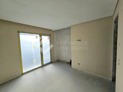 Moradia Isolada T4 com piscina - Azeitão