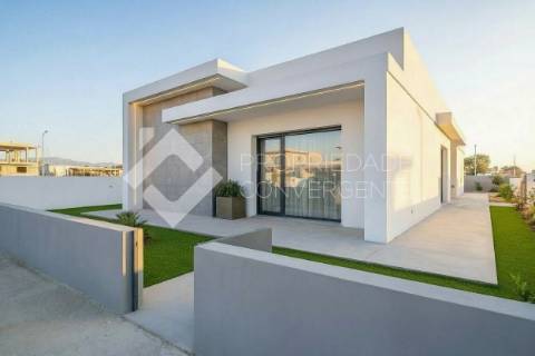 Moradia Isolada T4 com piscina - Azeitão