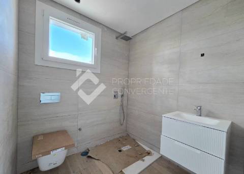 Moradia Isolada T3 com piscina - Azeitão