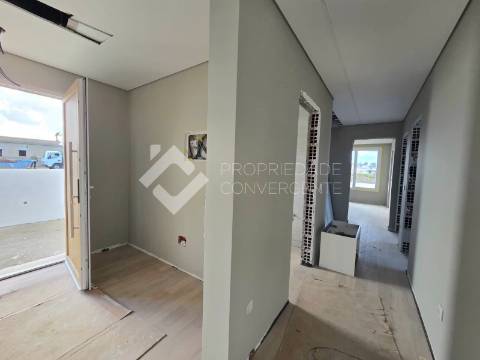 Moradia Isolada T3 com piscina - Azeitão