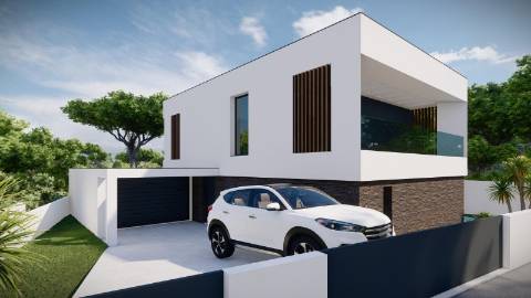 Moradia T4 com piscina - Charneca de Caparica