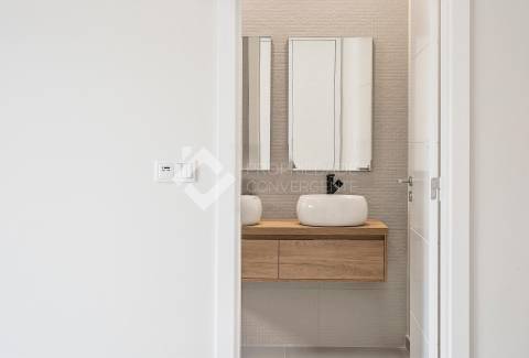 Moradia Isolada Térrea T3 com piscina - Fernão Ferro