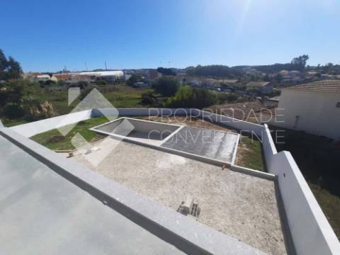 Moradia T4 com piscina - Vila Nova de Gaia