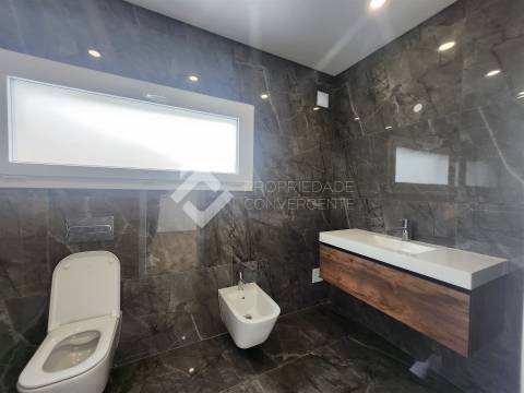 Moradia Geminada T3 com piscina - Pinhal do General