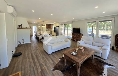 Quinta T4 Venda em Azeitão (São Lourenço e São Simão),Setúbal