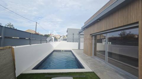 Moradia T3 - Fernão Ferro, Pinhal do General