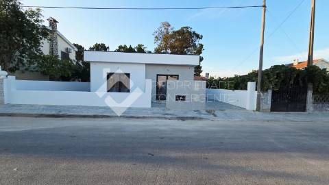 Moradia T3 - Fernão Ferro, Pinhal do General