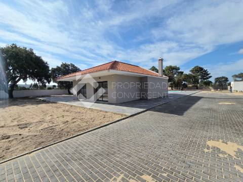 Moradia T5 isolada - Quinta do Anjo, Palmela