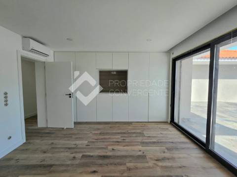 Moradia T5 isolada - Quinta do Anjo, Palmela