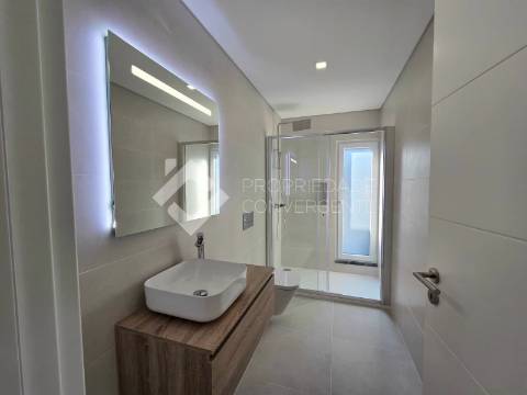 Moradia Isolada T3 com piscina - Azeitão