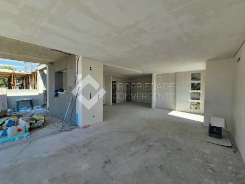 Moradia Isolada T4 no Pinhal do General - Fernão Ferro