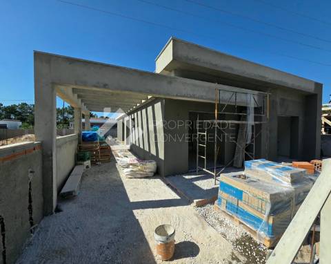 Moradia Isolada T4 no Pinhal do General - Fernão Ferro