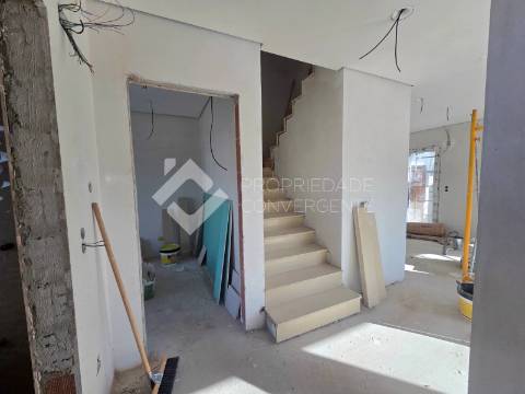 Moradia T3 - Pinhal do General, Fernão Ferro