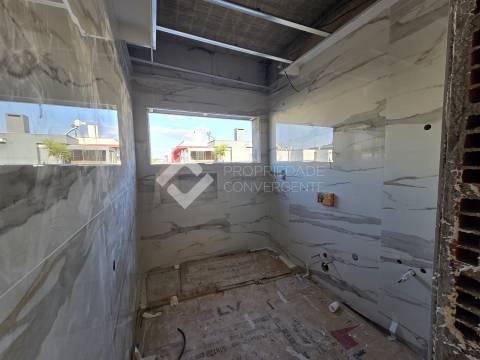 Moradia Isolada T3 com piscina - Azeitão