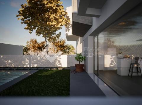 Moradia T3 com piscina - Azeitão