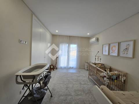 Apartamento T2 - Seixal