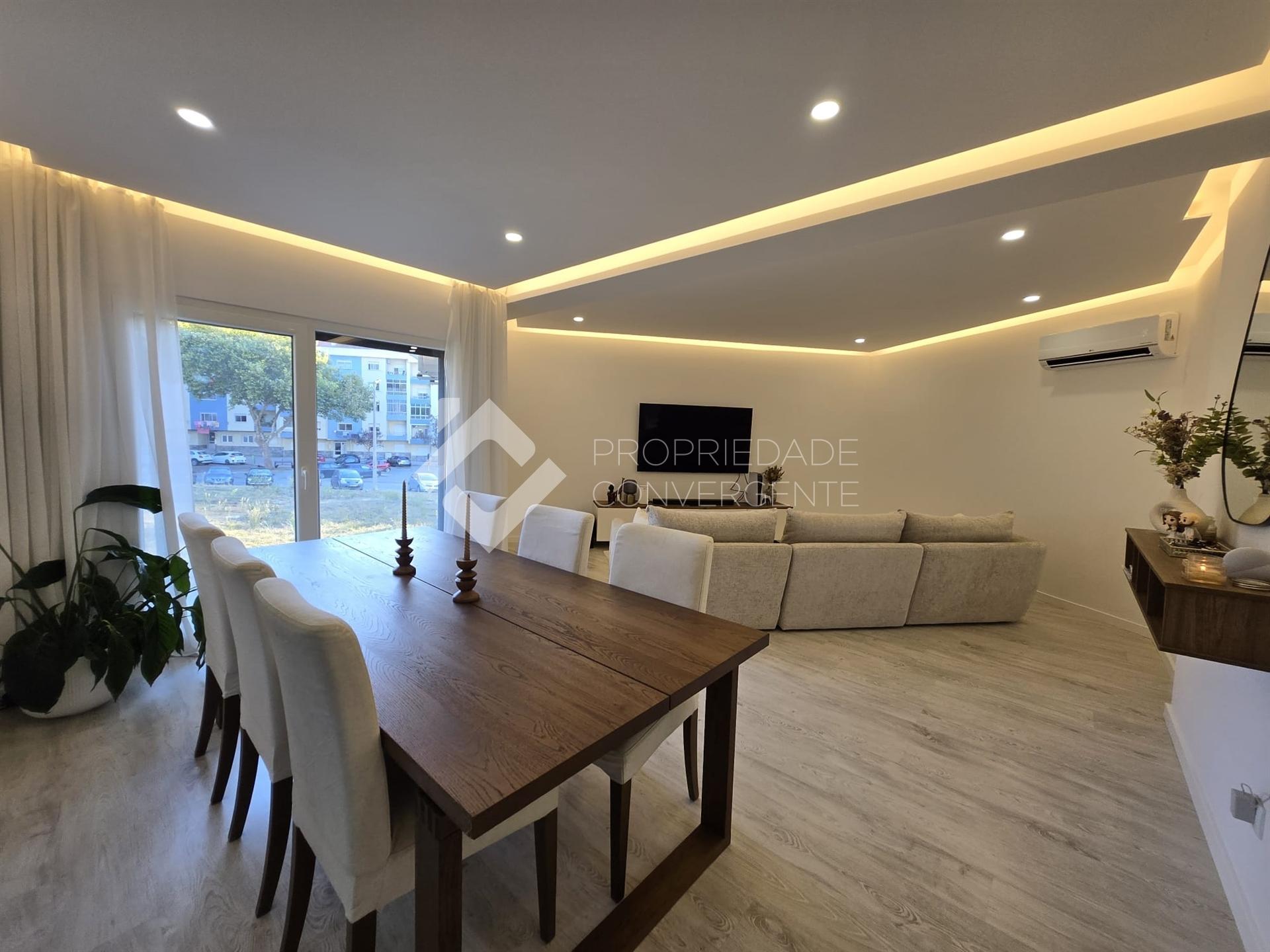 Apartamento T2 - Seixal