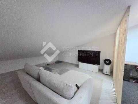Apartamento T2 - Seixal