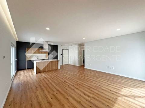 Moradia Isolada T3 - Pinhal do General, Fernão Ferro