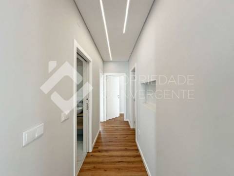 Moradia Isolada T3 - Pinhal do General, Fernão Ferro