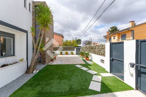 Moradia T4 isolada - Quinta da Marquesa, Palmela