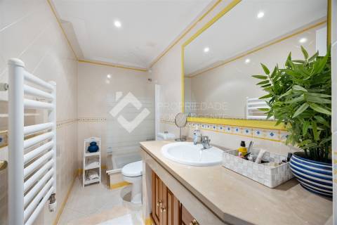 Moradia Isolada T4 com piscina - Azeitão